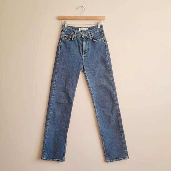 & Other Stories Favourite Cut Jeans in Mid Blue - Picture 2 of 10